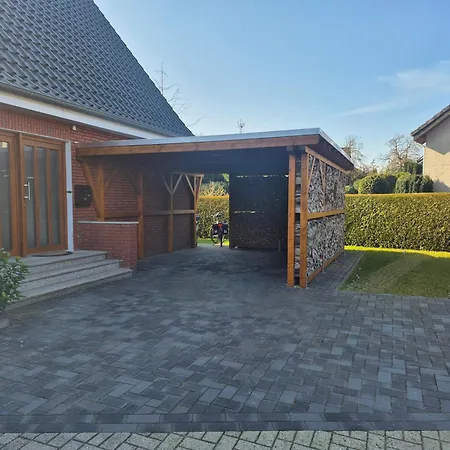 Apartamento Leer-stadtmitte, 15131